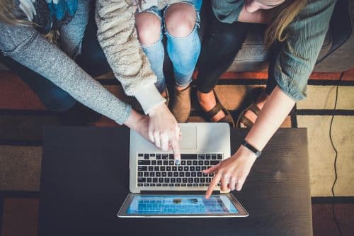 Email Footer Design: 10 Must-Have Elements and Examples