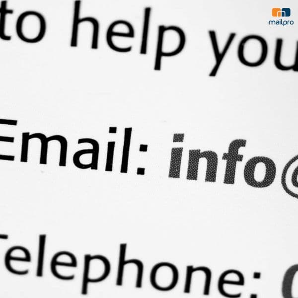 Plain Text vs HTML Emails: Which Should You Send?